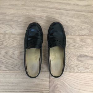 G.H. Bass & Co Women’s Weejun Leather Mules in Black